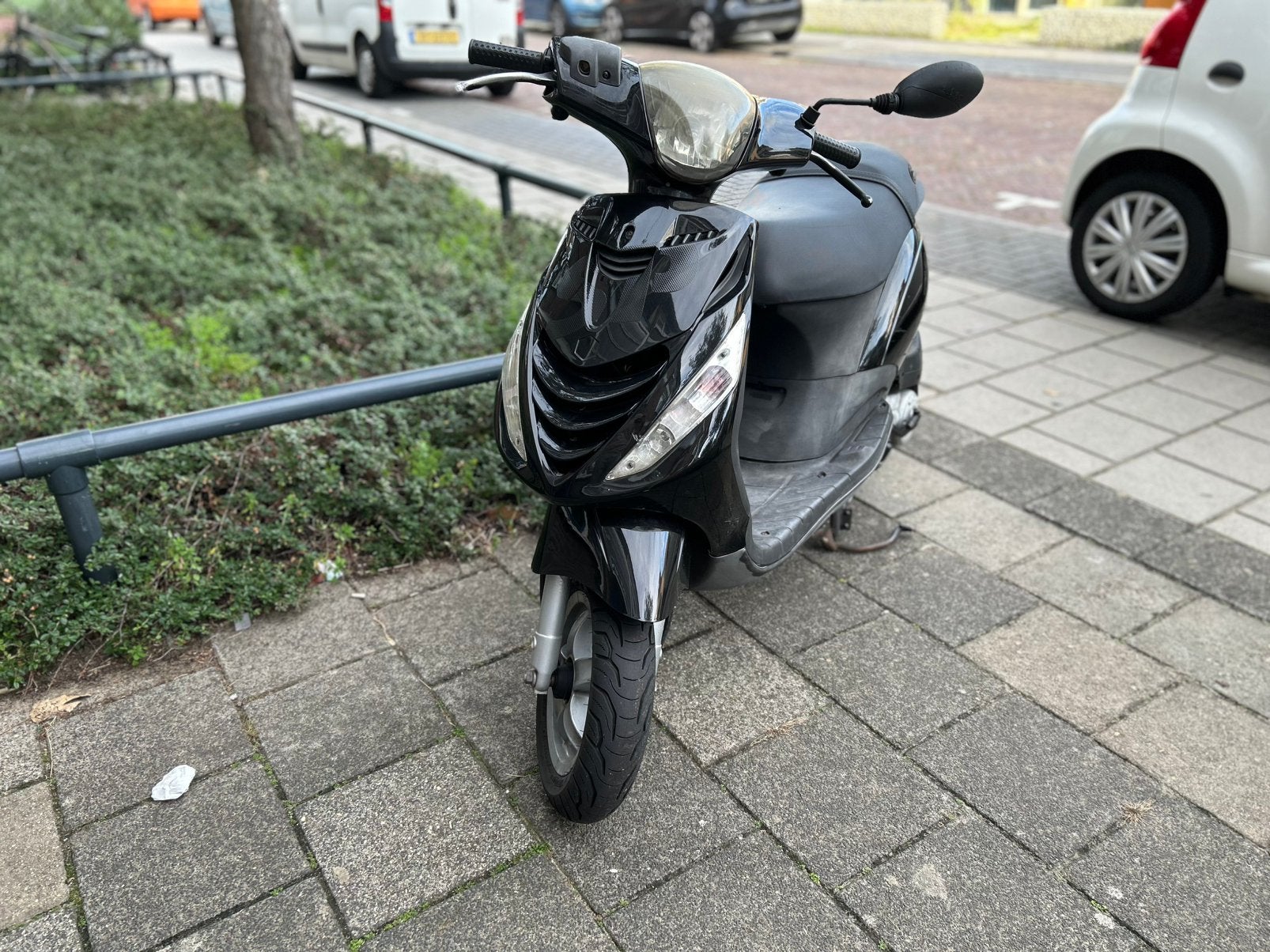 Piaggio zip 50cc, Ophalen of Verzenden, Zo goed als nieuw, Benzine, Zip