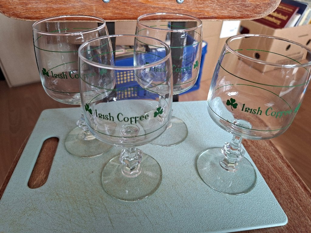 4 Irish Coffee glazen, Huis en Inrichting, Ophalen of Verzenden, Glas, Overige stijlen, Glas of Glazen