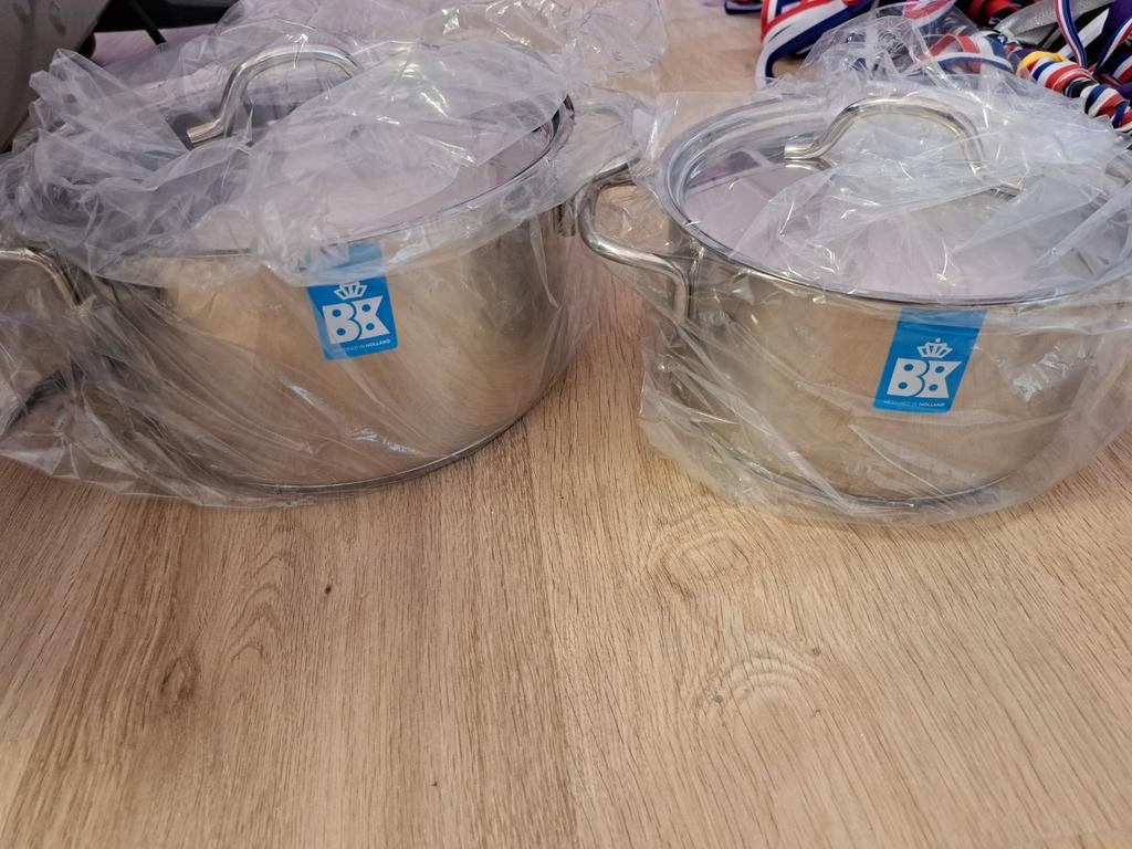 2 nieuwe BK pannen, Ophalen, Nieuw, Rechthoekig, Hout