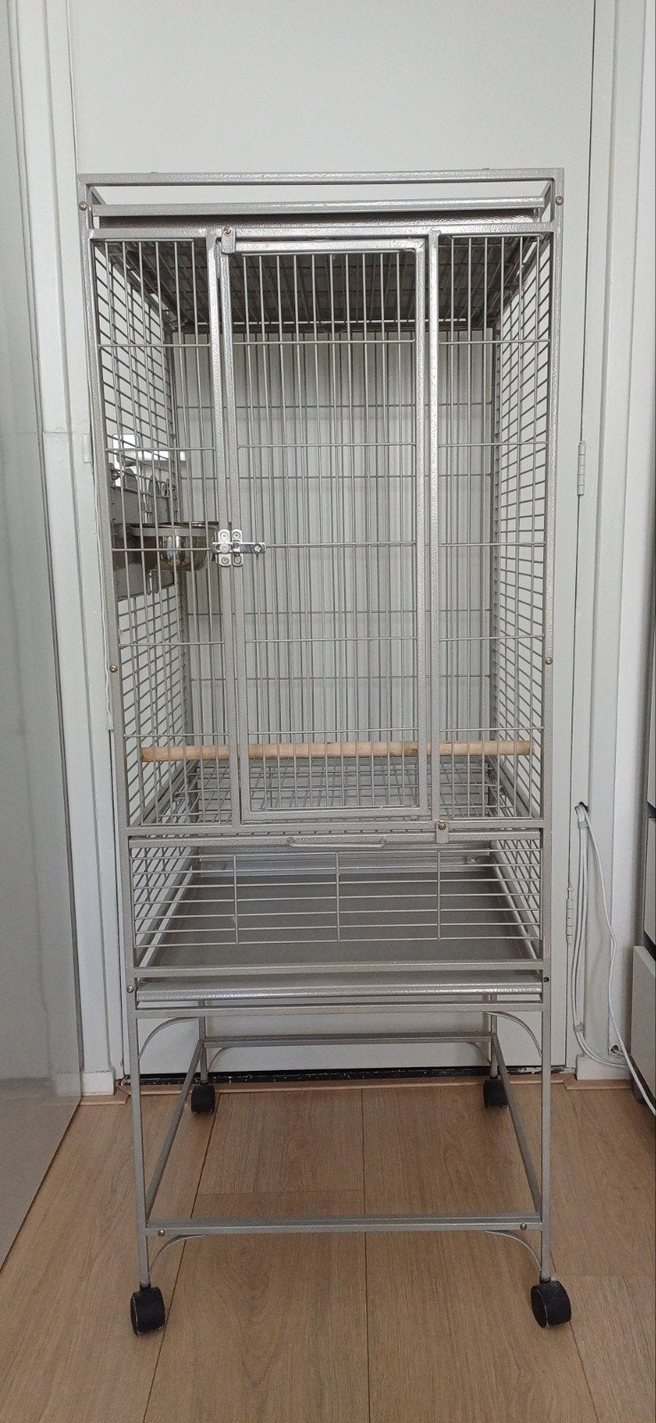 Nette vogelkooi, Dieren en Toebehoren, Ophalen, Zo goed als nieuw, Metaal, Vogelkooi