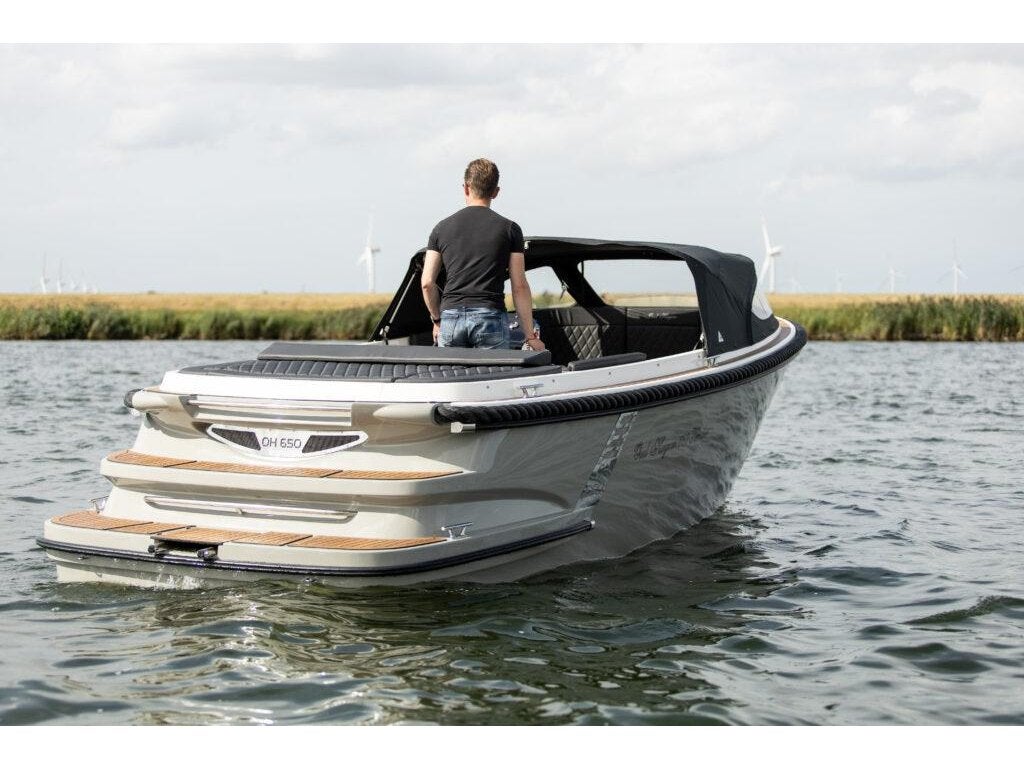 Oud huijzer 650 nieuw model bij Omtzigt in de showroom!, Tender, Zwemtrap/-plateau, 2 m, Polyester