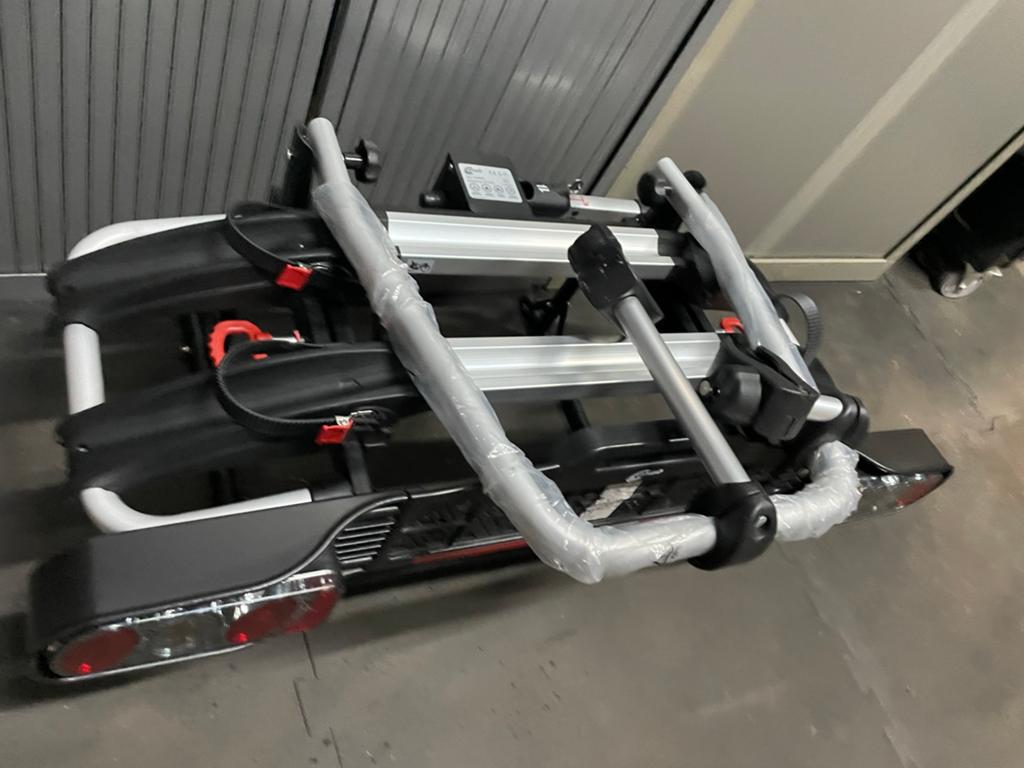 ANWB Touring II Trekhaak Fietsendrager voor 2 fietsen, Ophalen, Zo goed als nieuw, 2 fietsen, Trekhaakdrager