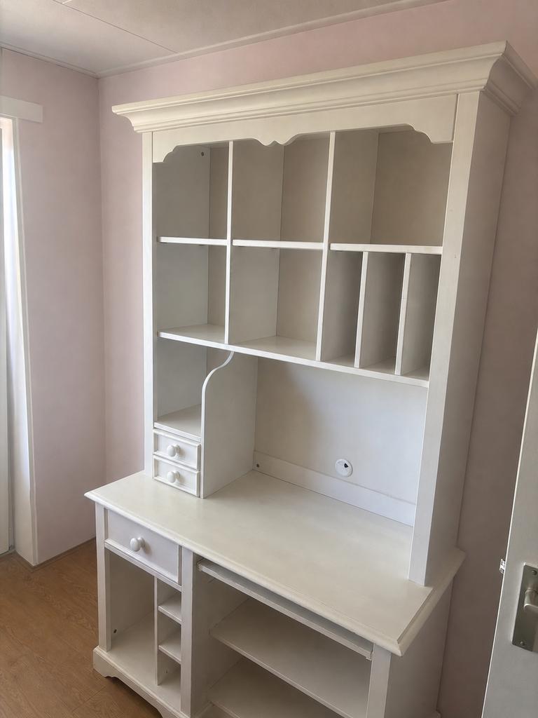 EYECATCHER!! Super leuk bureau/ make up tafel!, Ophalen, Gebruikt, Hout, Wit