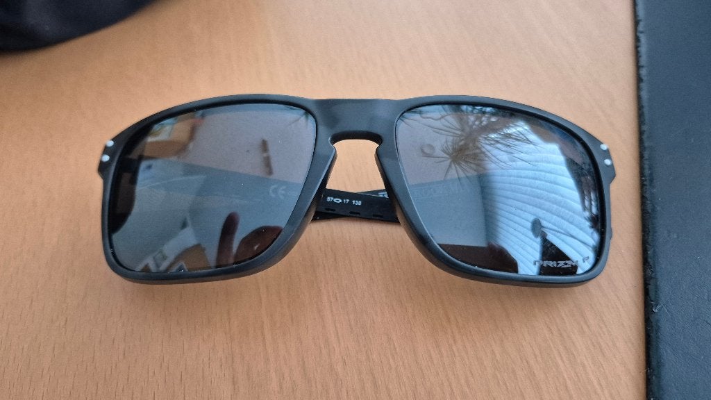 Oakley Holbrook mix matte black, Sieraden, Tassen en Uiterlijk, Gebruikt, Zonnebril, Zwart, Ophalen of Verzenden
