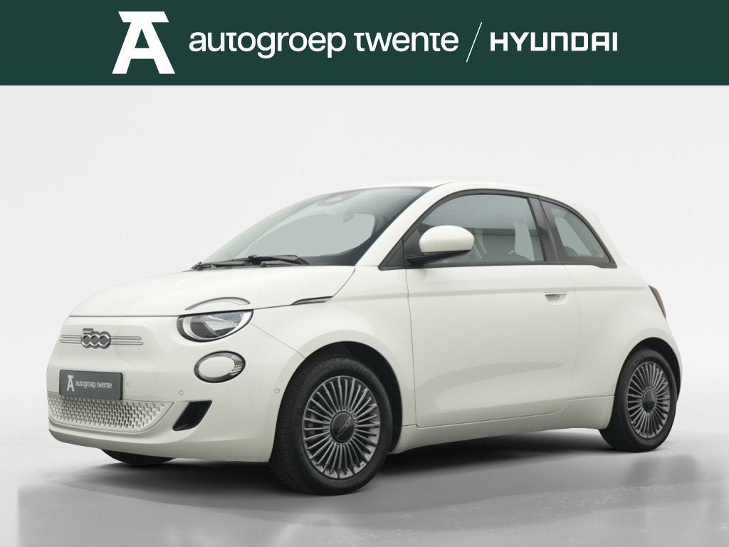 Fiat 500 Icon 42 kWh | Carplay | Private lease 369 pm, Auto's, Gebruikt, 4 stoelen, Wit, 1265 kg