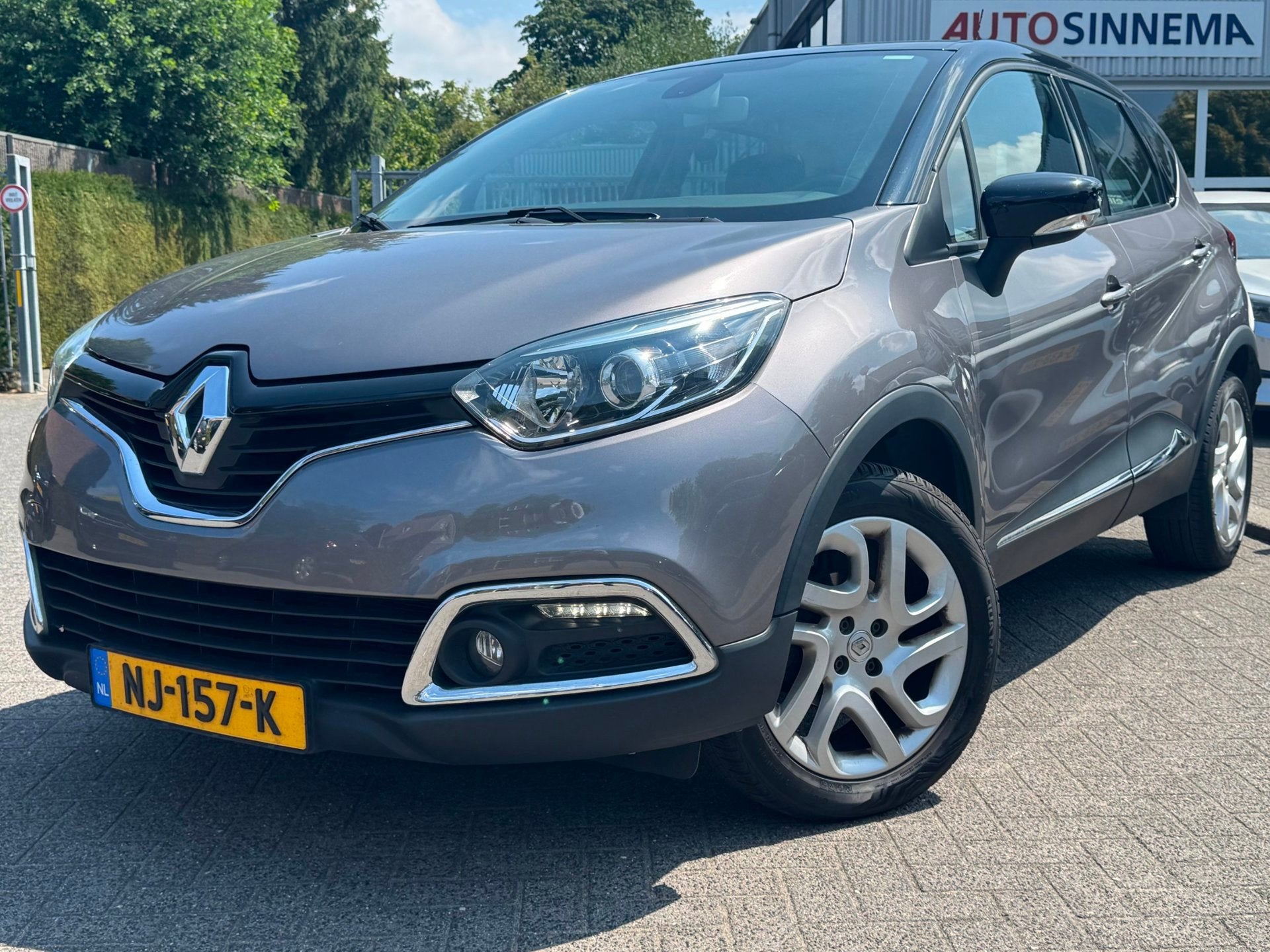 Renault Captur 0.9 TCe Dynamique | Trekhaak | All Season |, Auto's, Renault, Voorwielaandrijving, 898 cc, Gebruikt, Euro 6