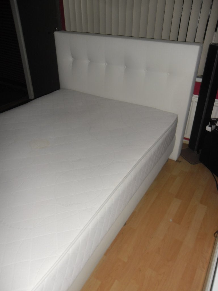 bed kapot of meubels die weg moeten. ik haal alles op, Ophalen, Meerkleurig, Tweepersoons, Zo goed als nieuw