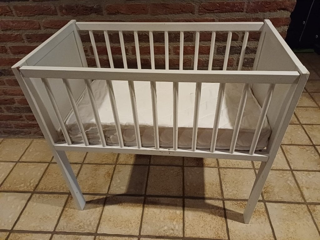 Babybedjes, Ophalen, Ledikant