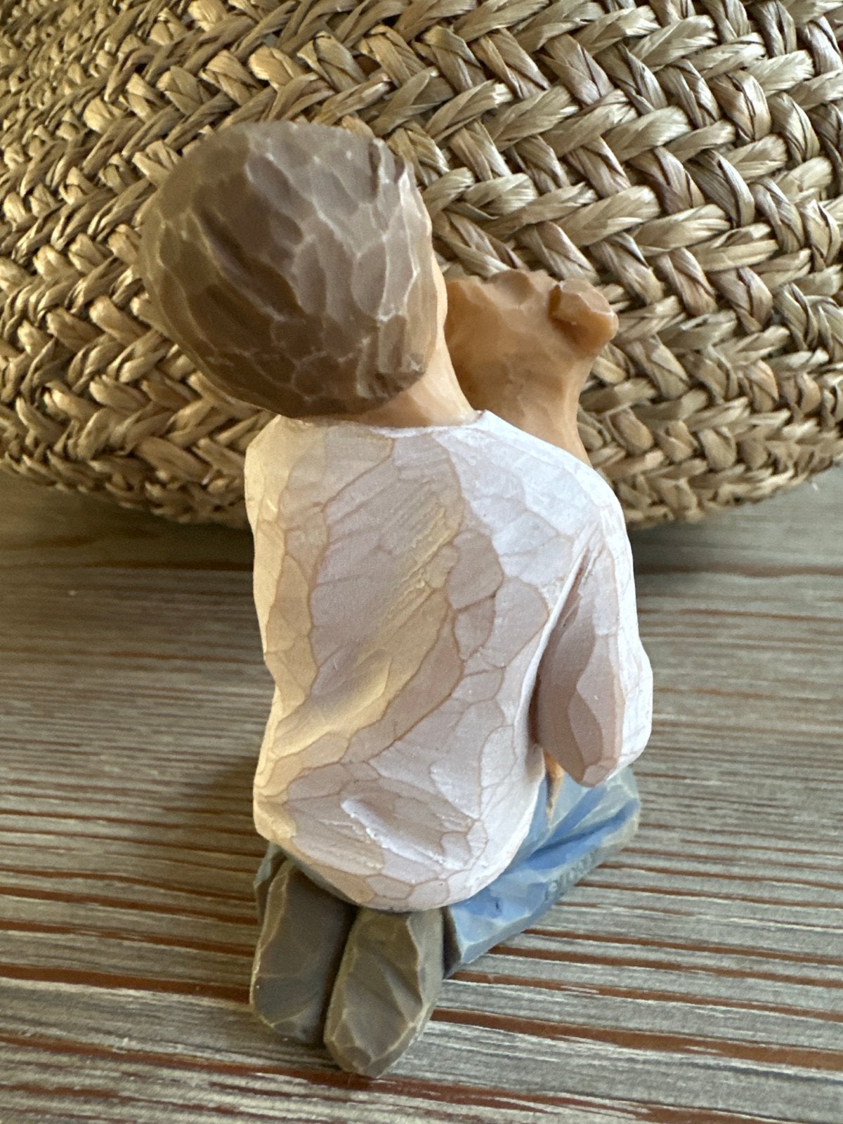 Willow Tree Kindness beeldje - Jongen met puppy, Ophalen of Verzenden, Zo goed als nieuw, Mens