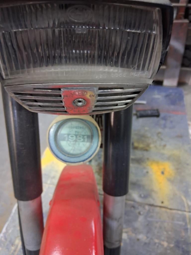 Mooie oldtimer Malaguti, Fietsen en Brommers, Maximaal 45 km/u, 50 cc, Ophalen, Overige merken