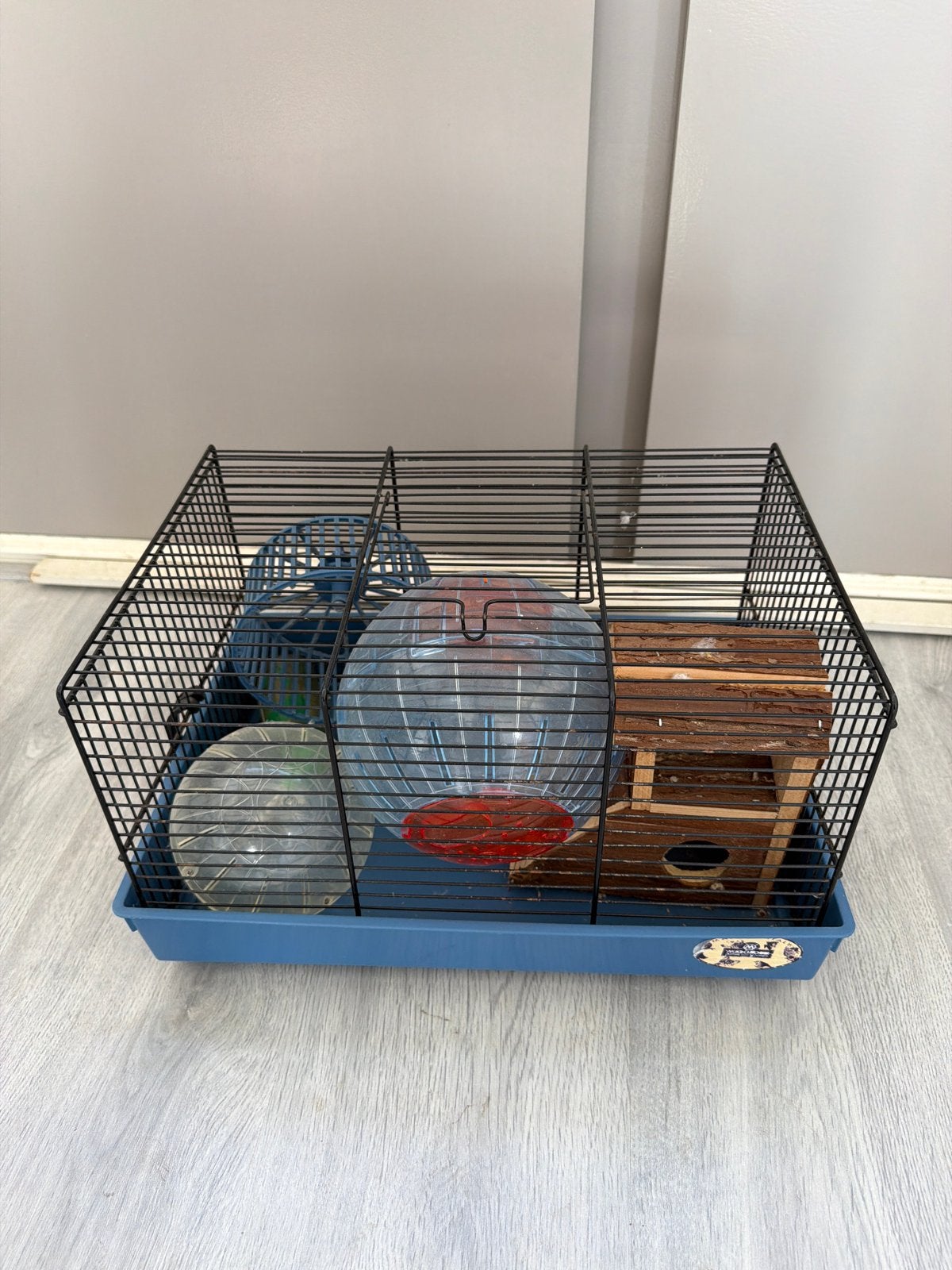 Gratis hamsterkooi, Ophalen