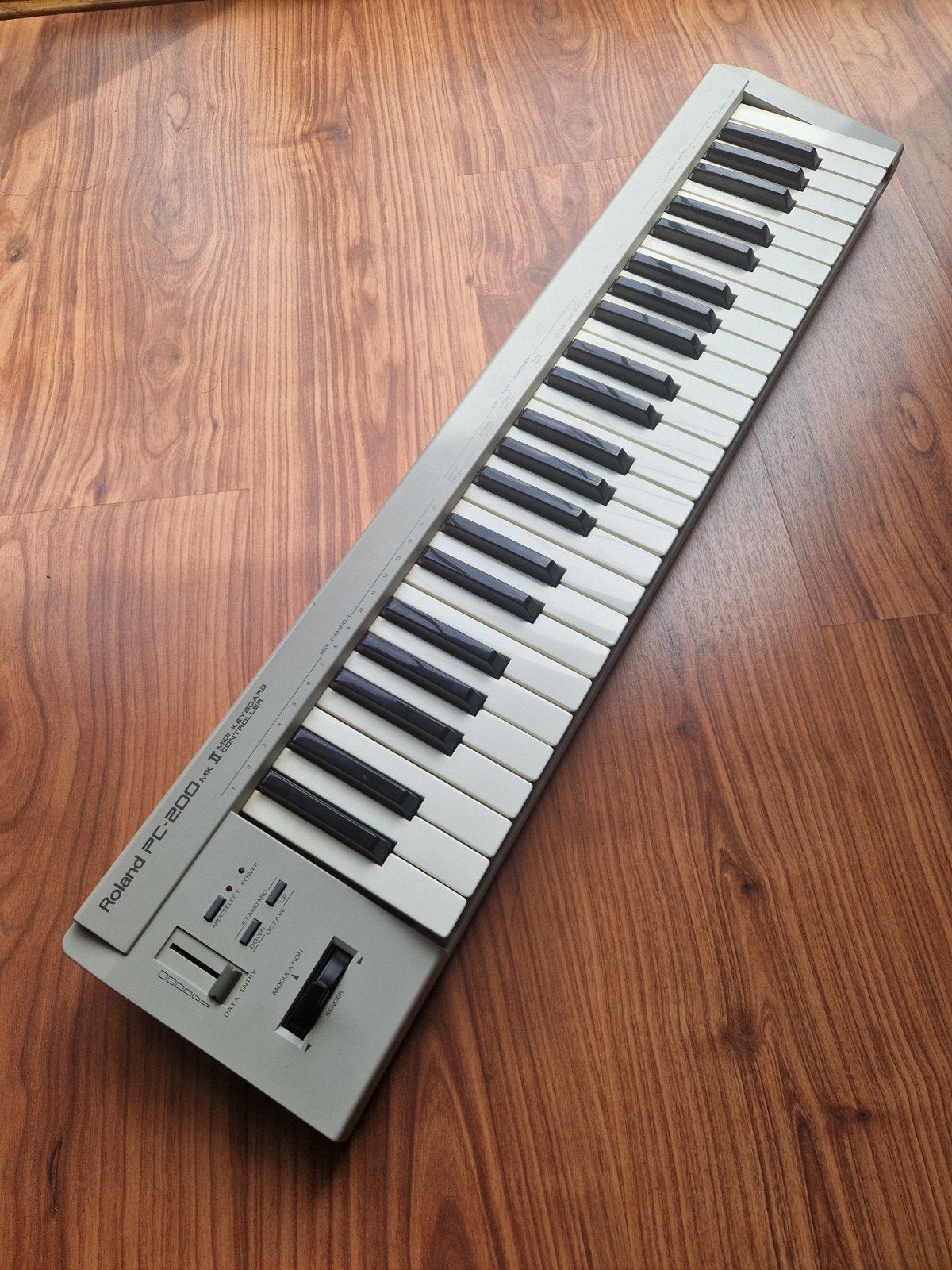 Roland PC-200 mk2, Muziek en Instrumenten, Midi-apparatuur, Gebruikt, Ophalen