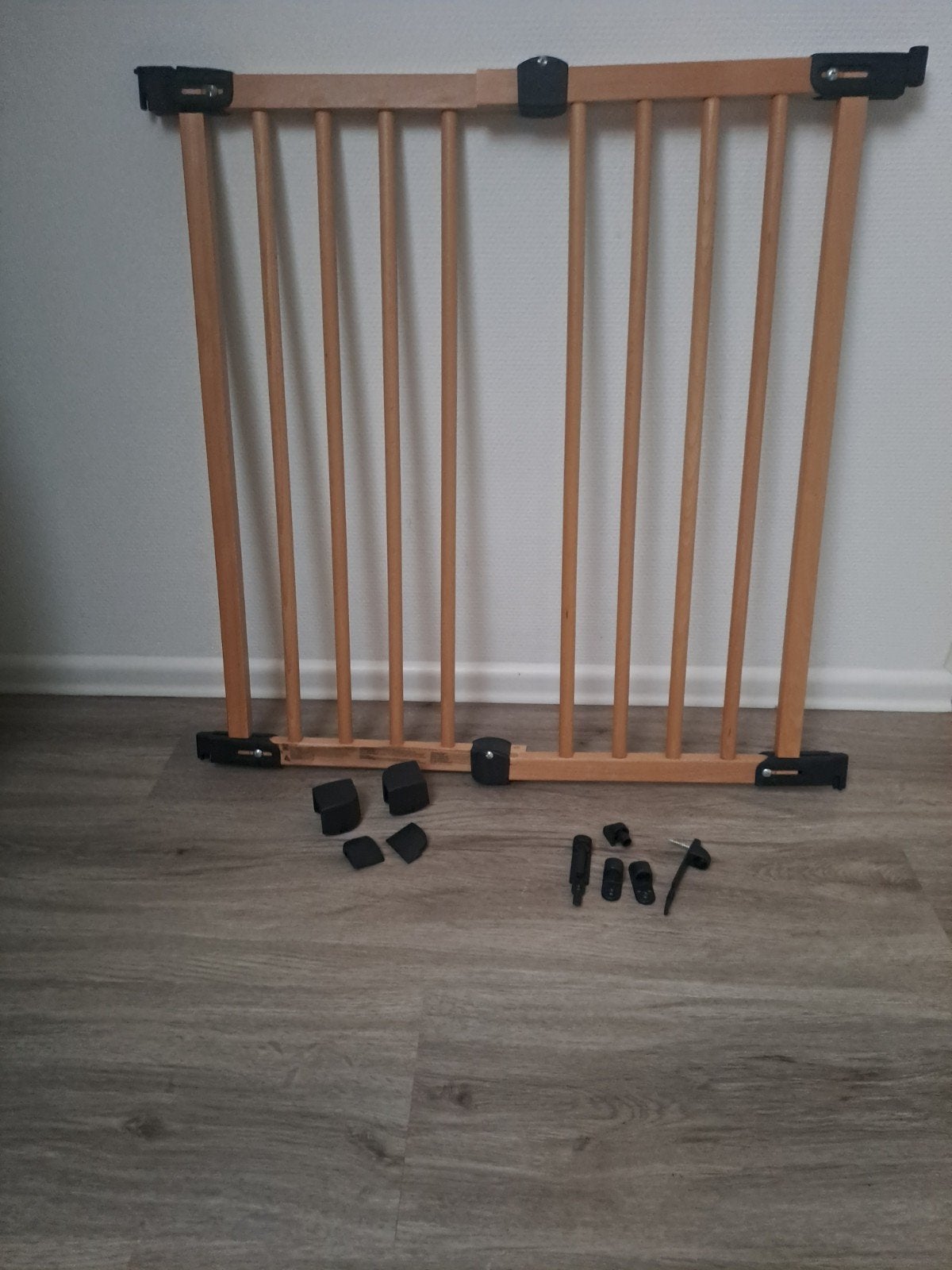 Houten traphekje - 75 cm hoog, in breedte verstelbaar, Ophalen, Gebruikt, Schroefhekje, Hout