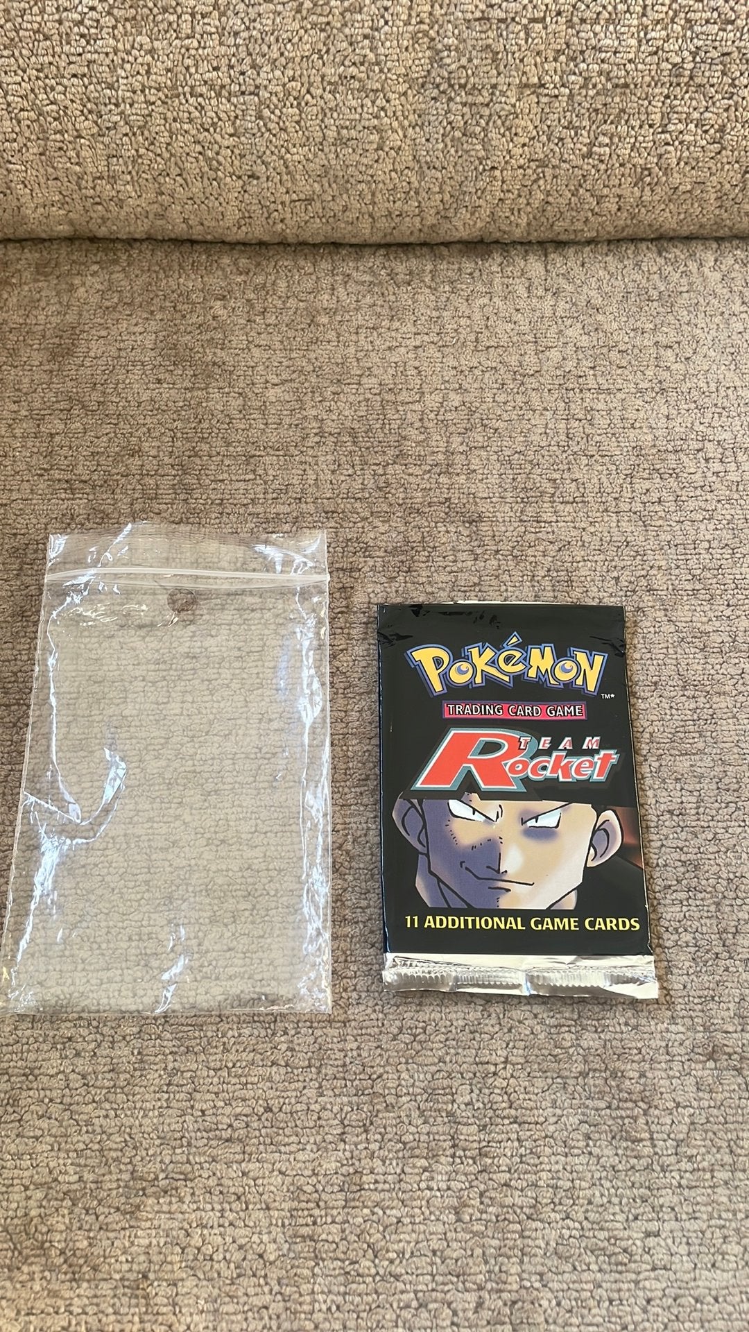 LEEG pokemon booster TEAM rocket, Ophalen of Verzenden, Zo goed als nieuw, Booster