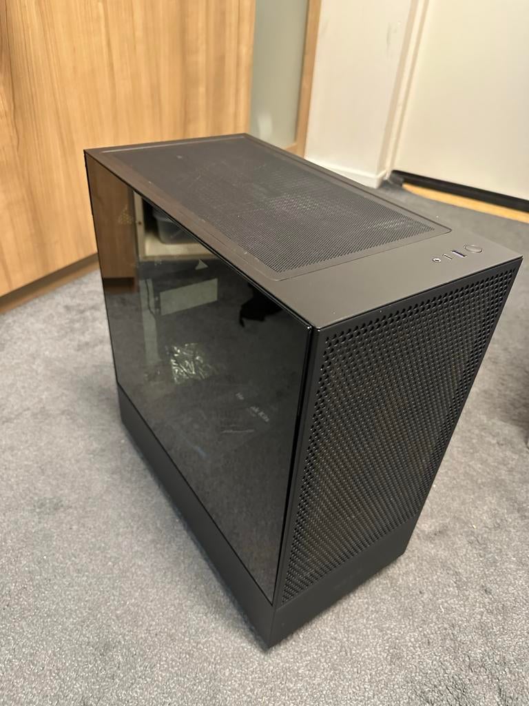 NZXT H5 Flow PC-behuizing met fans en M.2 heatsinks, Computers en Software, Computerbehuizingen, Ophalen of Verzenden, Gebruikt