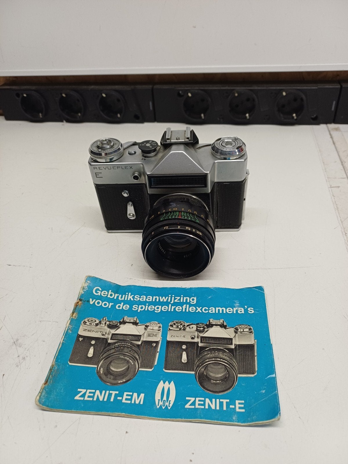 Zeldzame Revueflex E (Zenit E export) met Helios 44 lens, Audio, Tv en Foto, Fotocamera's Analoog, Ophalen of Verzenden, Gebruikt