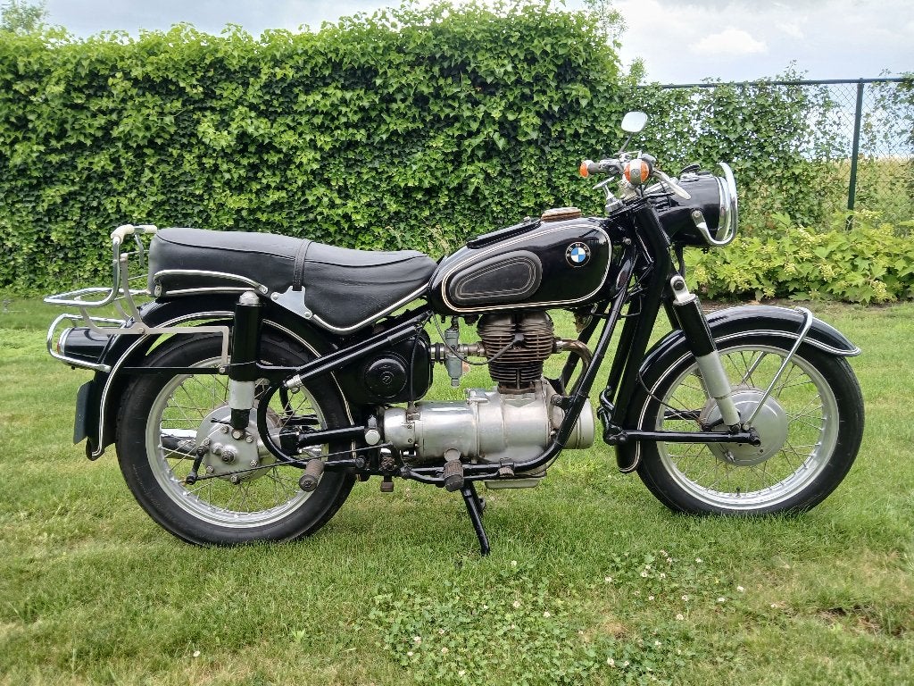 Prachtige BMW R26 motor, Motoren