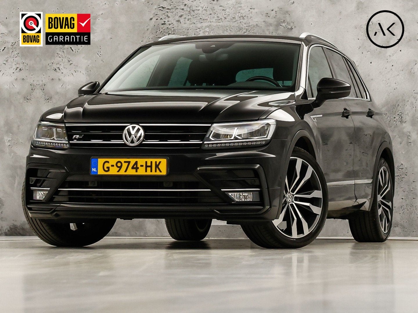Volkswagen Tiguan 1.5 TSI ACT R-Line Sport 150Pk Automaat (P, Auto's, 12 maanden, Alcantara, Zwart, Origineel Nederlands