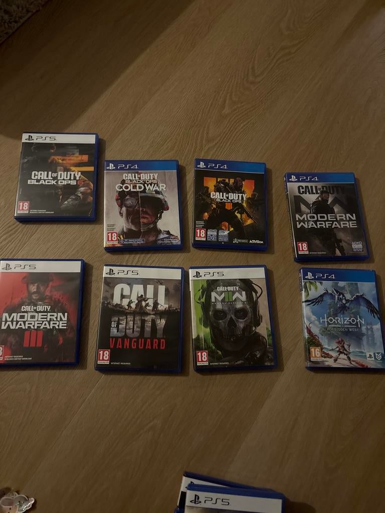 Diverse PS5 en PS4 Call of Duty Games en Horizon, Online, Vanaf 18 jaar, Shooter, Ophalen of Verzenden