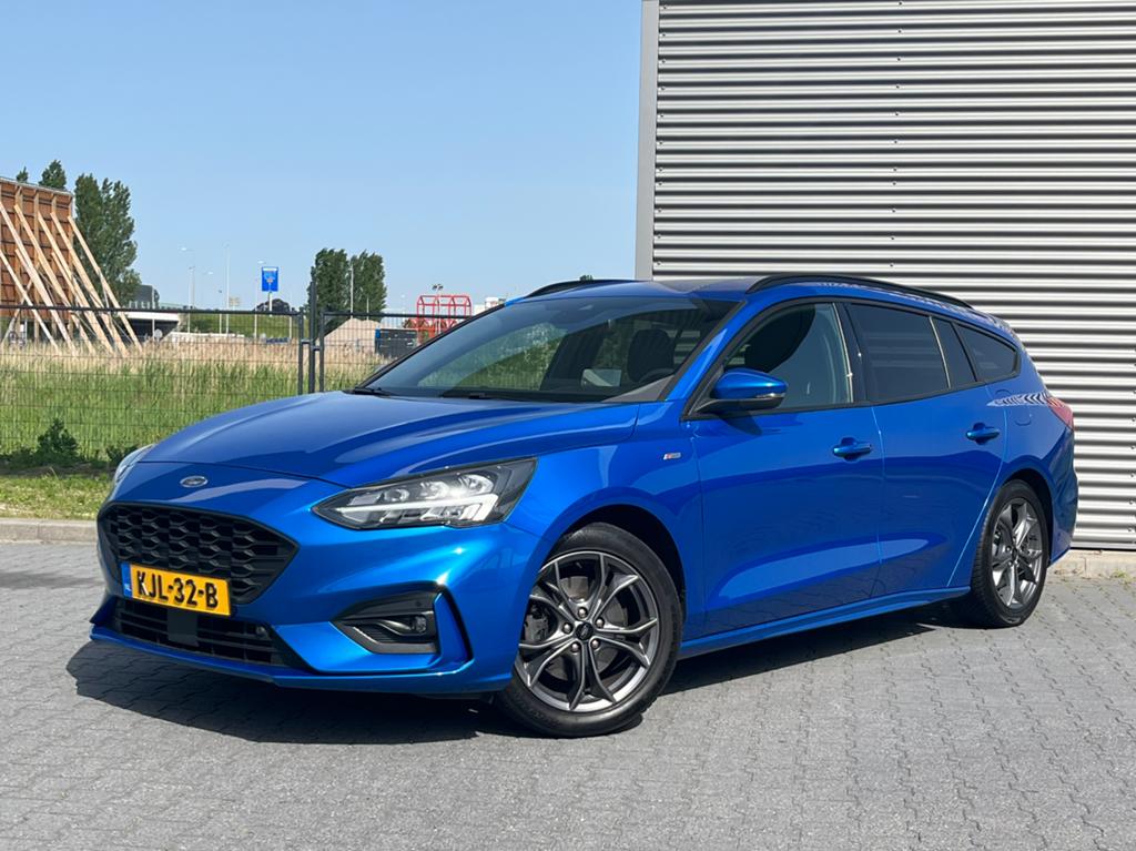 SUPER MOOIE Ford Focus st line X 125pk 2021, Auto's, Zwart, Blauw, Stationwagon, Particulier