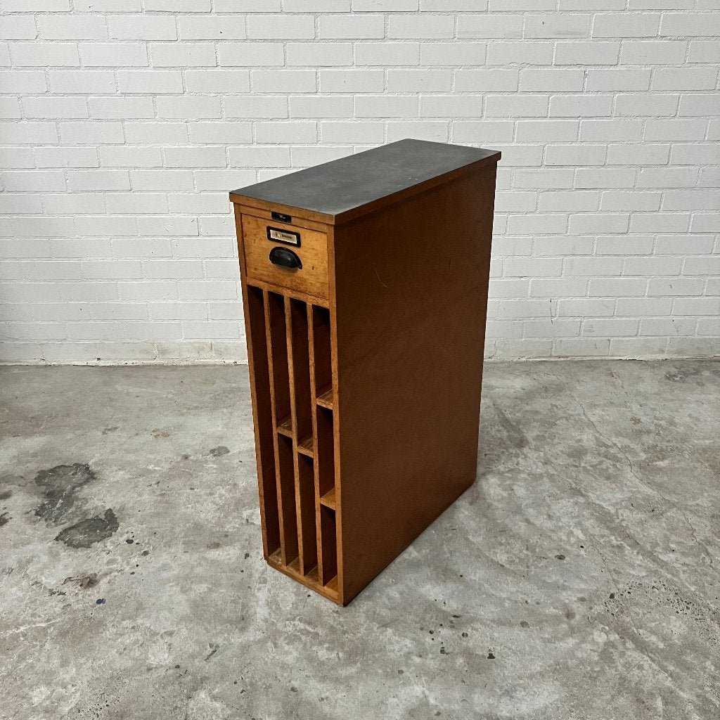 Oude schoolkast vakkenkast keukenkast vintage kast, Ophalen, Gebruikt, 25 tot 50 cm, Minder dan 100 cm