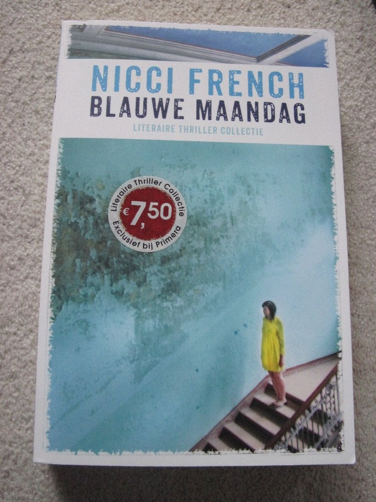 Blauwe Maandag van Nicci French, Boeken, Ophalen of Verzenden, Zo goed als nieuw, Nicci French