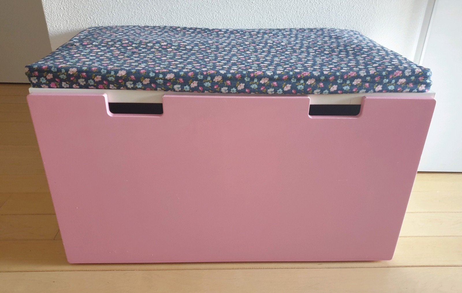 IKEA STUVA MALAD bank / tafel met opbergkist Roze en kussen, Ophalen, Gebruikt, Overige typen