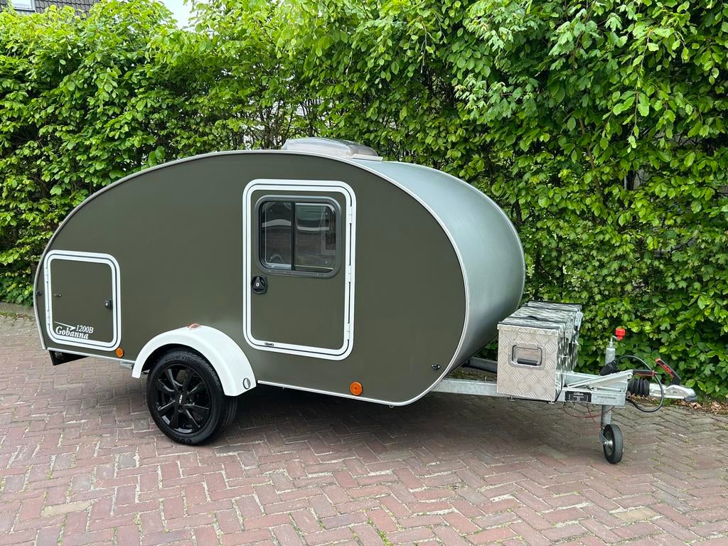 Zeer nette Gobanna 1200 Brake 2023 teardrop / mini caravan, Caravans en Kamperen, Overige merken, Tot en met 2, Bedrijf, Tot 500 kg