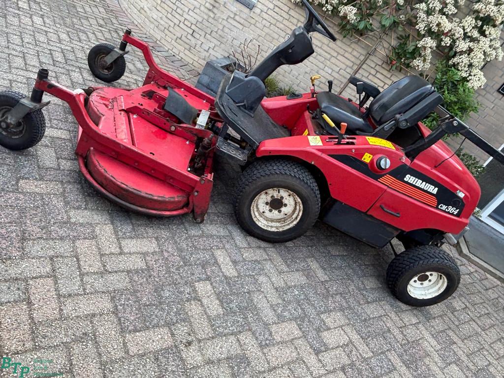 Shibaura Zitmaaier gebruikte diesel frontmaaier CM364, Gebruikt, Shibaura