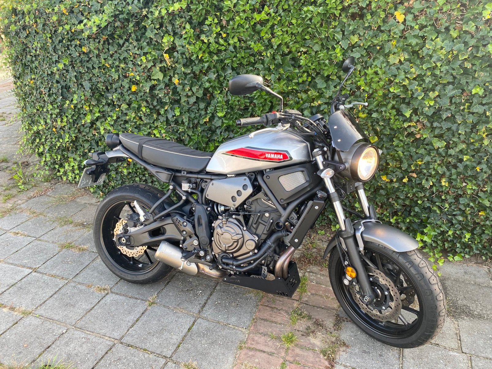 Yamaha xsr 700 2020, Motoren, 700 cc, 2 cilinders, Motorrijbewijs A, Gebruikt