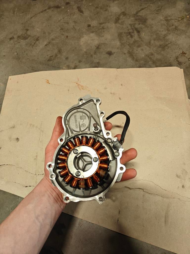 MV Agusta F3/brutale spoel/dynamo, Motoren, Onderdelen | Overige, Ophalen of Verzenden