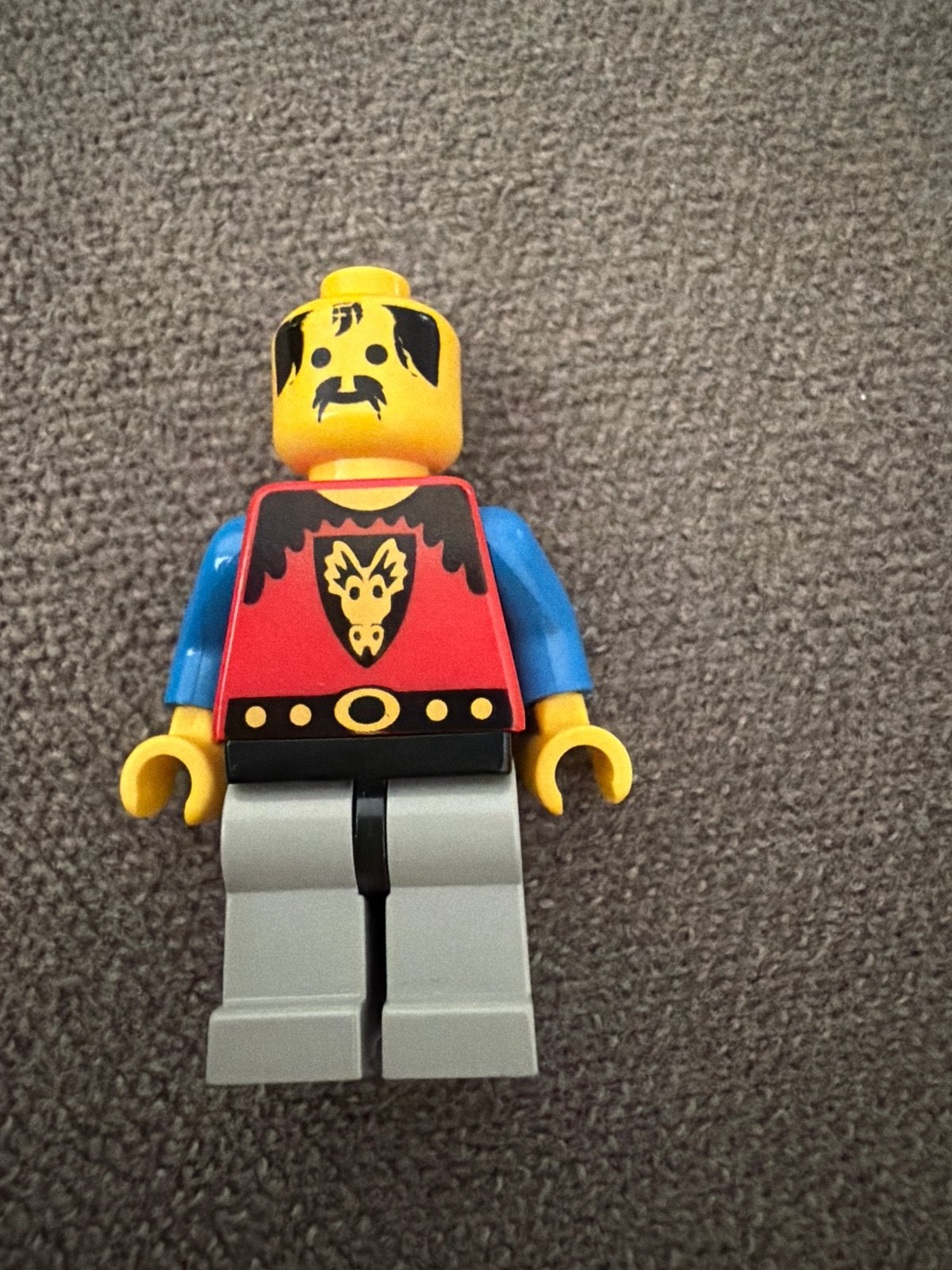 Lego Minifiguur Ridder met Draak Schild - Vintage, Lego, Ophalen of Verzenden, Zo goed als nieuw, Minifiguur