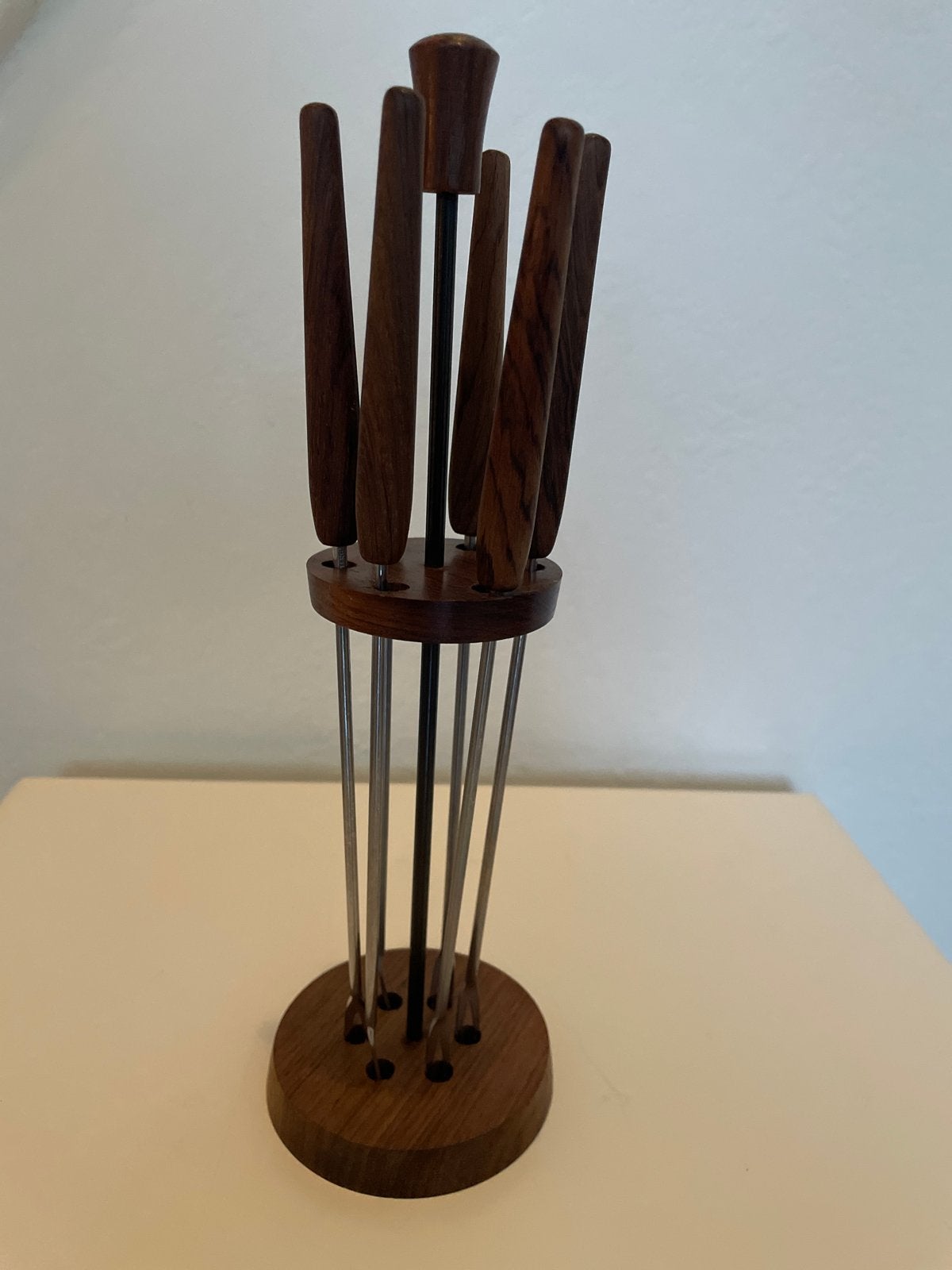 Vintage fonduevorkenset met houten standaard - 29cm hoog, Overige typen, Hout, Ophalen of Verzenden, Zo goed als nieuw