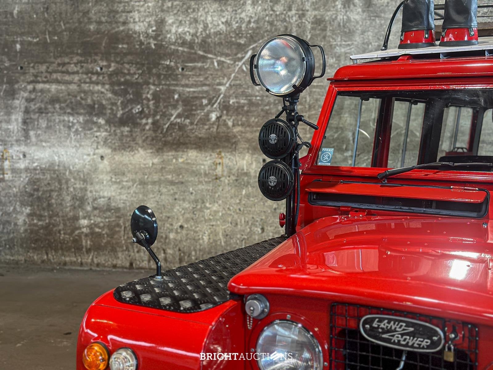 Land Rover Series II 109 Brandweer (bj 1969), foto 6