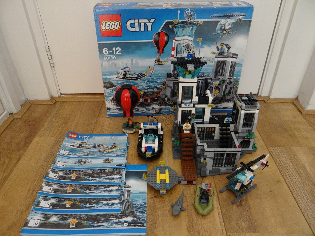 Lego gevangeniseiland 60130, compleet set !, Gebruikt, Lego, Ophalen of Verzenden, Complete set