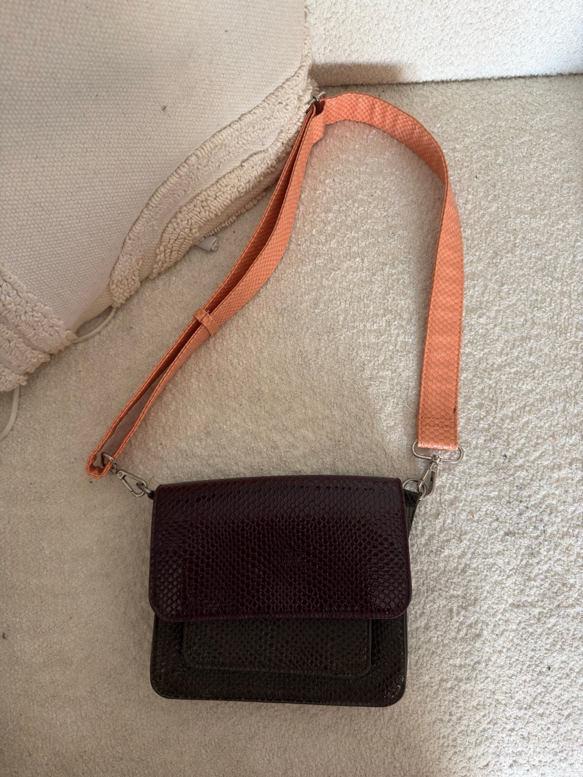 HVISK tasjes - set van 2 schoudertasjes, Sieraden, Tassen en Uiterlijk, Tassen | Damestassen, Ophalen of Verzenden, Gebruikt, Zwart