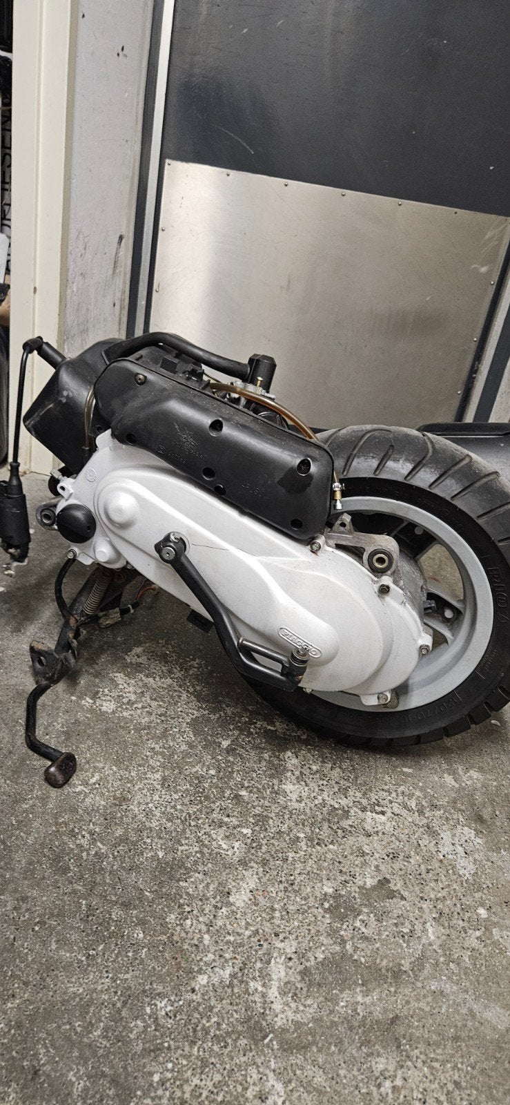 Zip 2 takt blok 50cc uit 2004, Fietsen en Brommers, Scooters | Piaggio, Zip, Ophalen