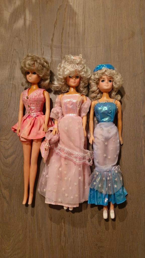 3 vintage Barbie poppen (tong), Verzamelen, Poppen, Ophalen of Verzenden, Gebruikt, Pop