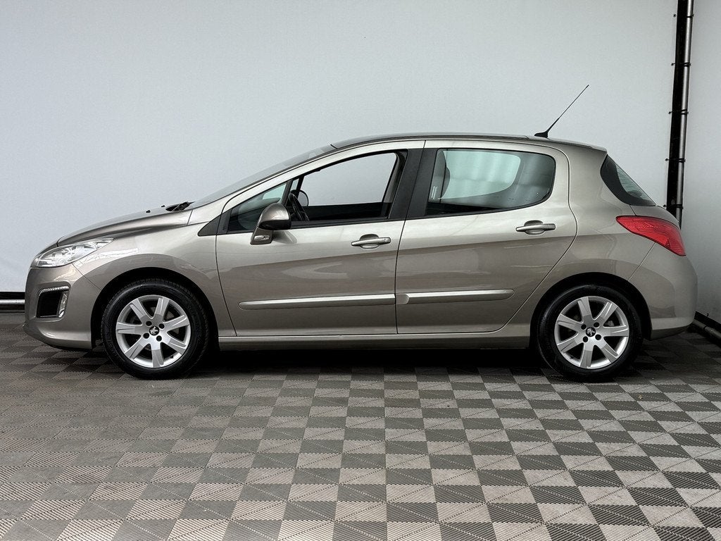 Peugeot 308 1.6 VTi Active Pano Navi ECC NL Auto (bj 2012), Voorwielaandrijving, Euro 5, Stof, Gebruikt