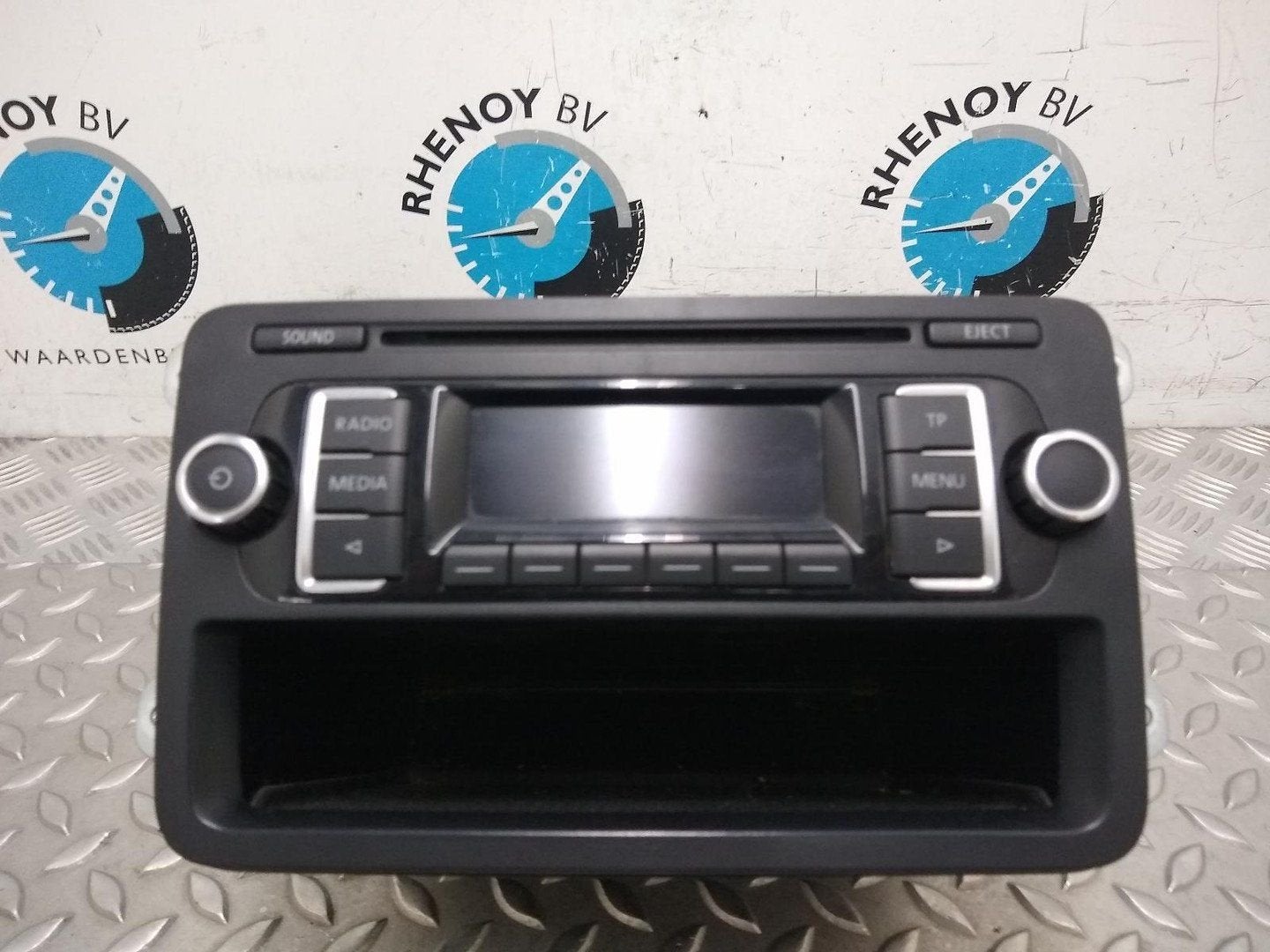VOLKSWAGEN TRANSPORTER 7E 2.0 TDI L1H2  RADIO 2011, Ophalen of Verzenden, Gebruikt, Stiba lid