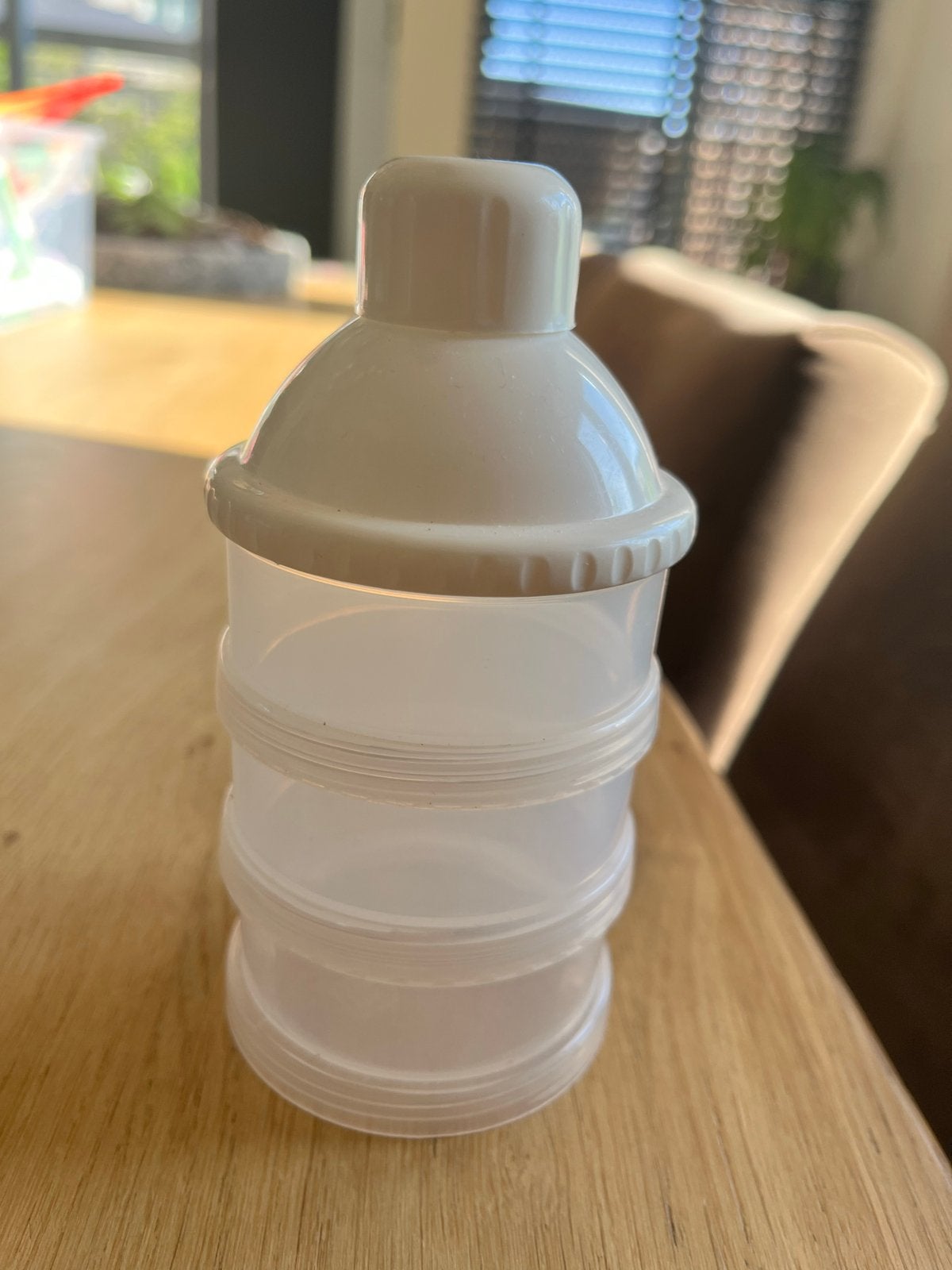 HEMA melkpoedertoren - Handig voor onderweg!, Ophalen, Gebruikt, Bewaarbakje, Overige merken