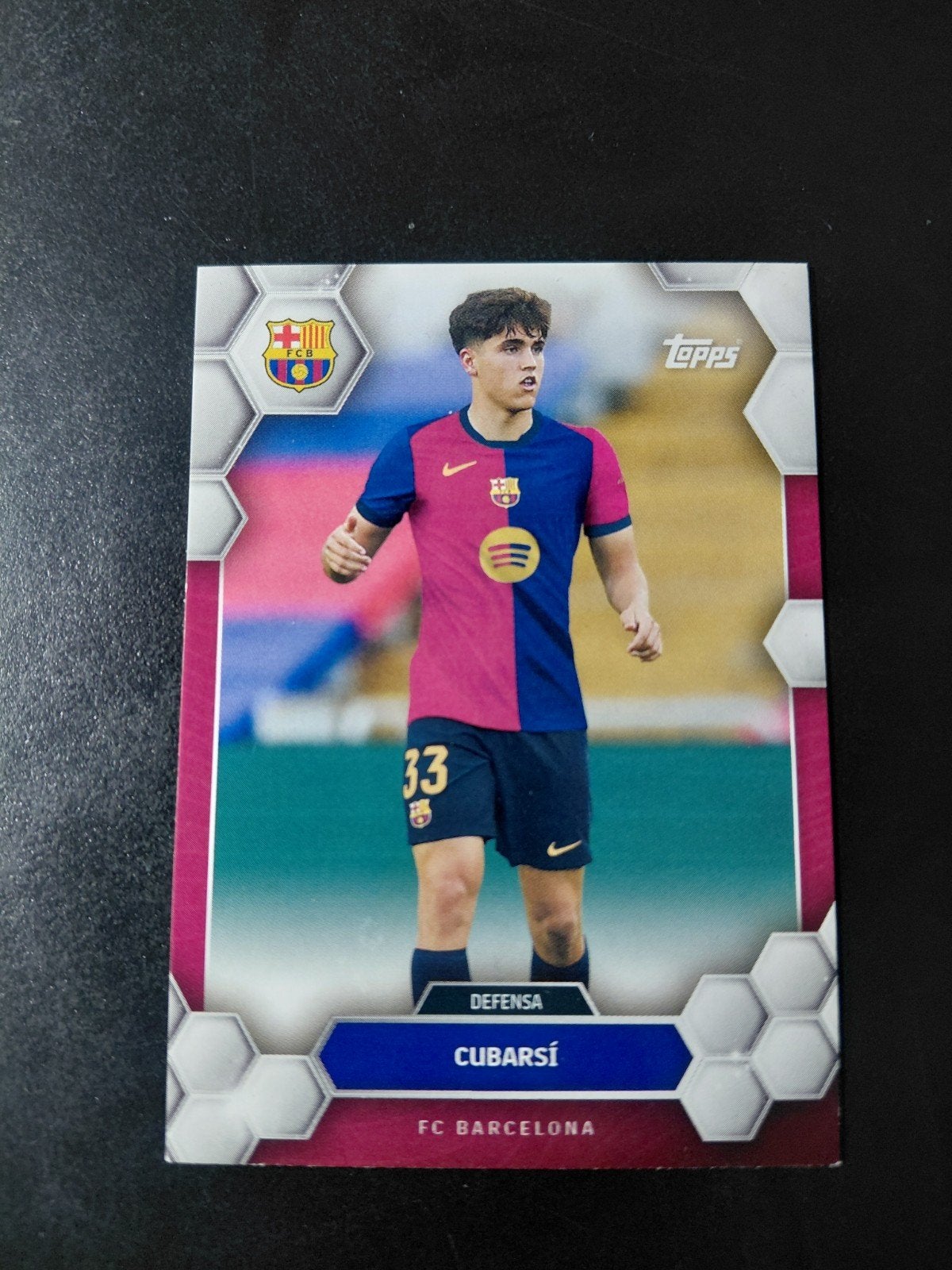 pau cubarsi (fc barcelona) topps team set 2024, Verzamelen, Sportartikelen en Voetbal, Verzenden, Nieuw, Buitenlandse clubs, Poster, Plaatje of Sticker