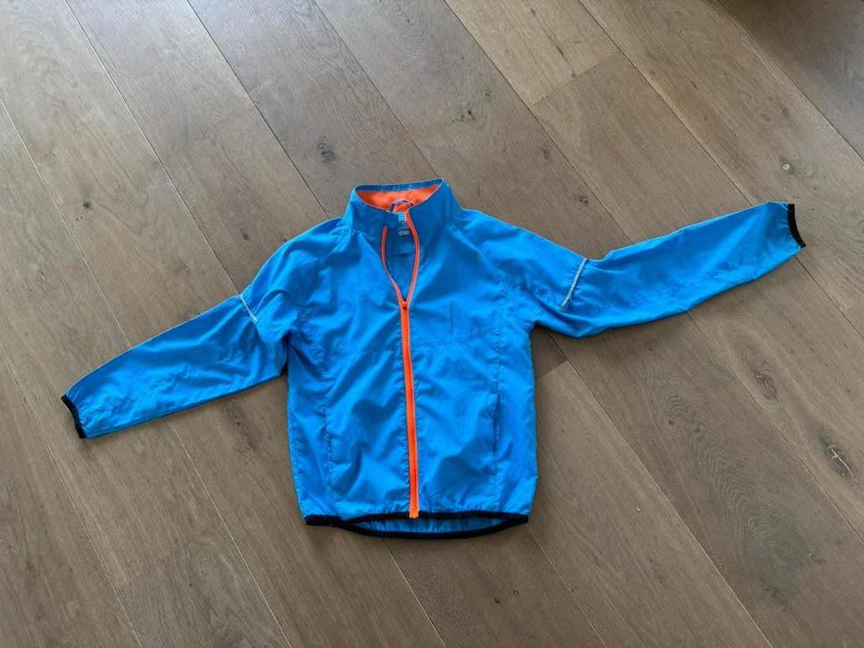 Sportjasje INQ maat 146, Ophalen of Verzenden, Zo goed als nieuw, Jongen of Meisje