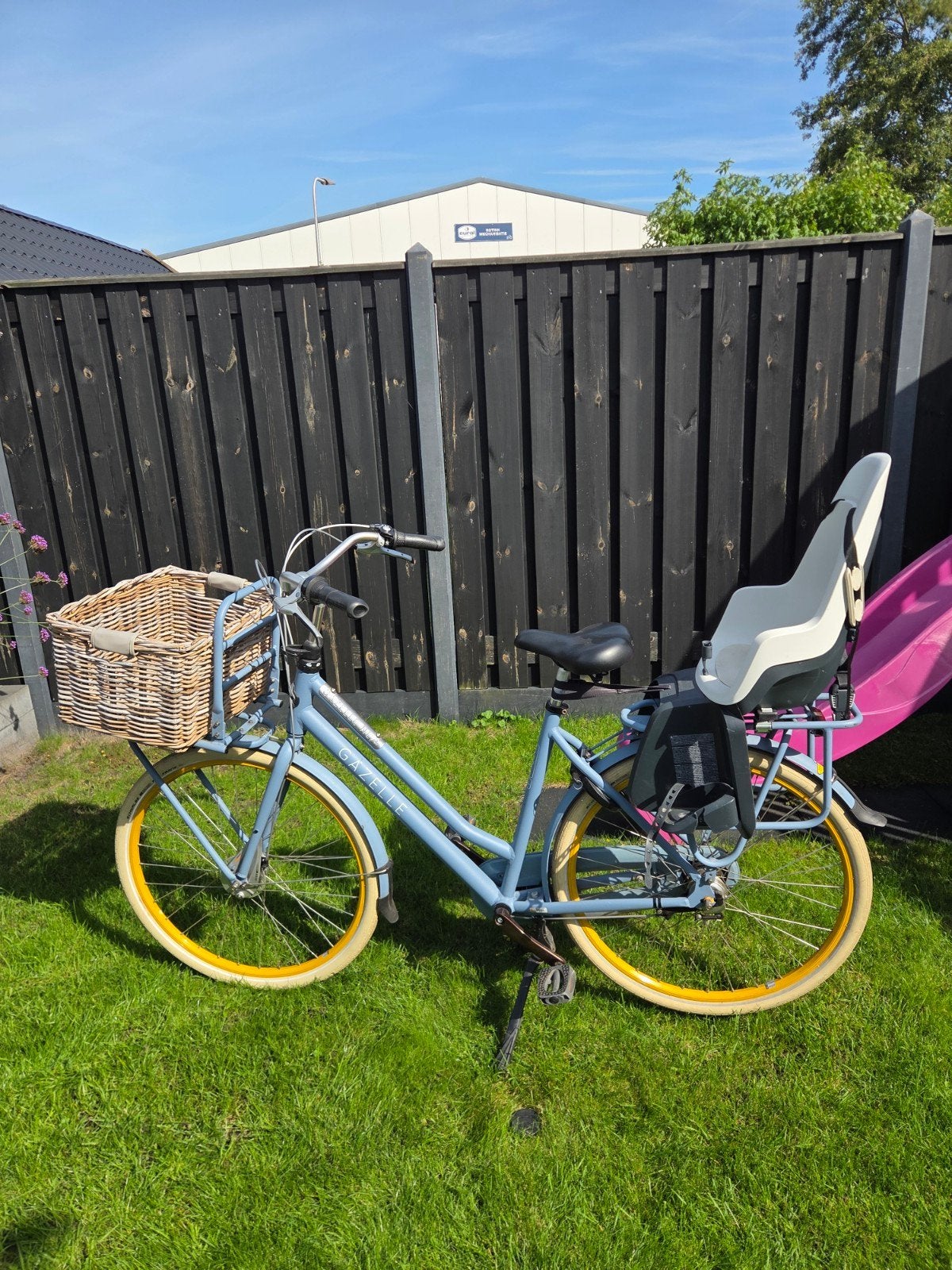 Gazelle (mama) fiets met Bobike zitje en mand, Fietsen en Brommers, Ophalen, Versnellingen, Gazelle, Trommelrem