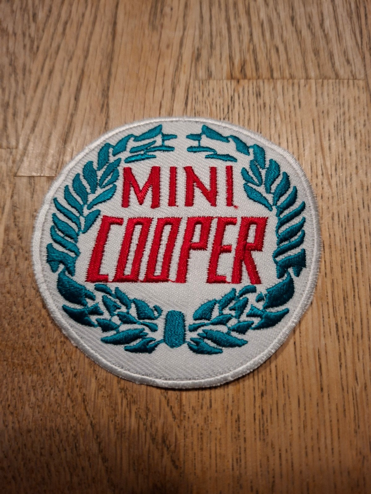 Mini Cooper stoffen strijkemblemen, Ophalen of Verzenden, Auto's