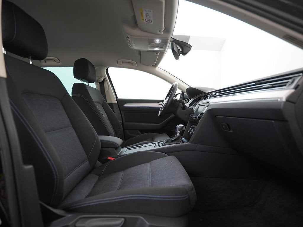 Volkswagen Passat Variant 1.4 TSI GTE | Trekhaak | Camera |, Auto's, Volkswagen, 12 maanden, Stof, Gebruikt, Zwart