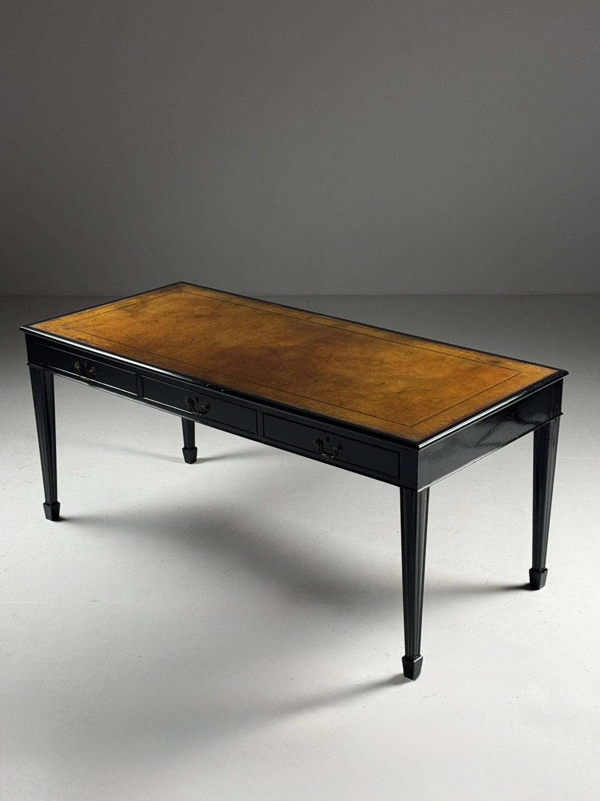 Engels bureau schrijftafel 19e eeuw, Antiek en Kunst, Ophalen of Verzenden