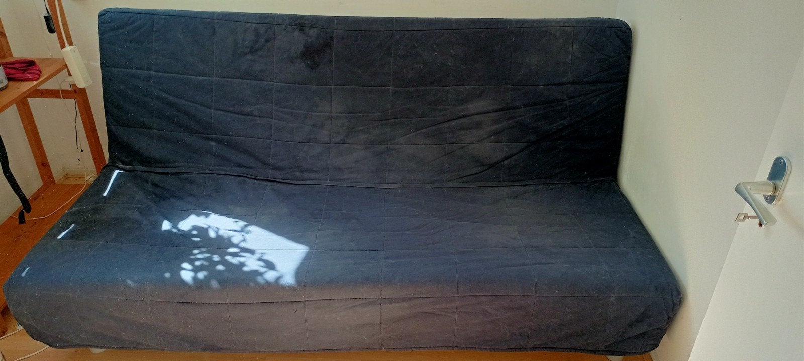 Ikea futon met donkerblauwe hoes gratis, Ophalen, Gebruikt, Blauw, 140 cm