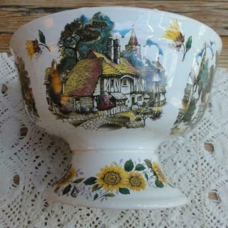 SALE kastkom, boerderijen & zonnebloemen, Royal Schwabap, Antiek en Kunst, Ophalen of Verzenden