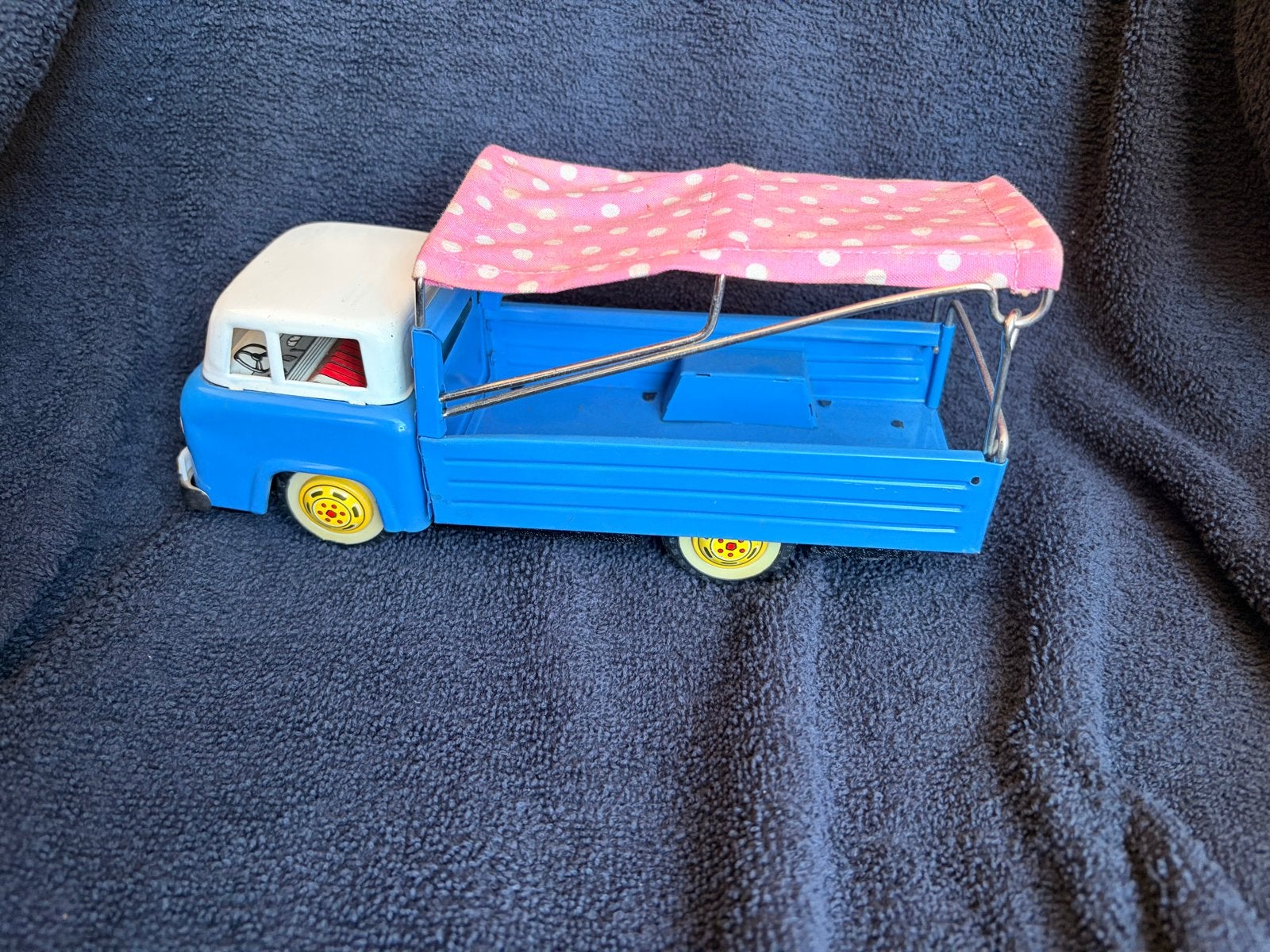 Vintage Speelgoed Vrachtwagen - Blauw met Roze Zeil, Ophalen of Verzenden, Gebruikt